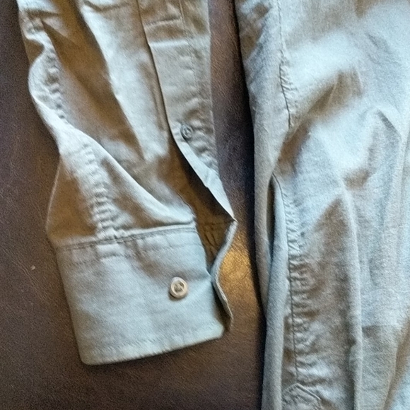 Banana Republic Shirt - Picture 5 of 8